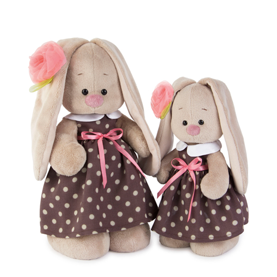 Зайка Ми в кофейном платье и цветком на ушке