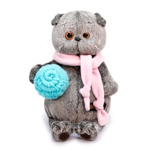 Басик в шарфике и с клубком