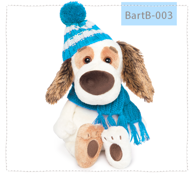 Бартоломей беби в шапочке и шарфе