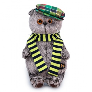 Басик в разноцветной кепке