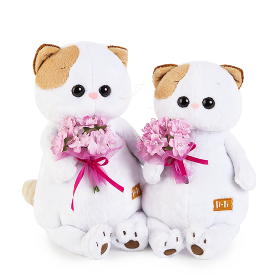 Ли-Ли с розовым букетом