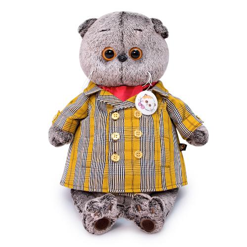 Басик в двубортном плаще