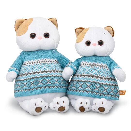 Ли-Ли в свитере