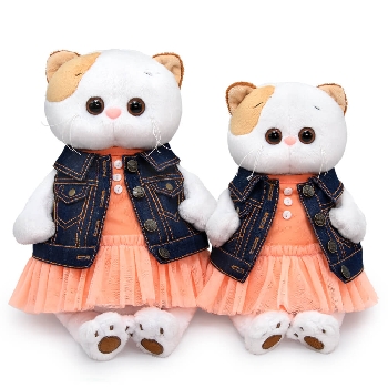 Ли-Ли в джинсовом жилете