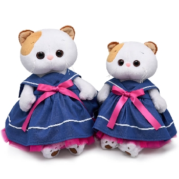 Ли-Ли в морском платье