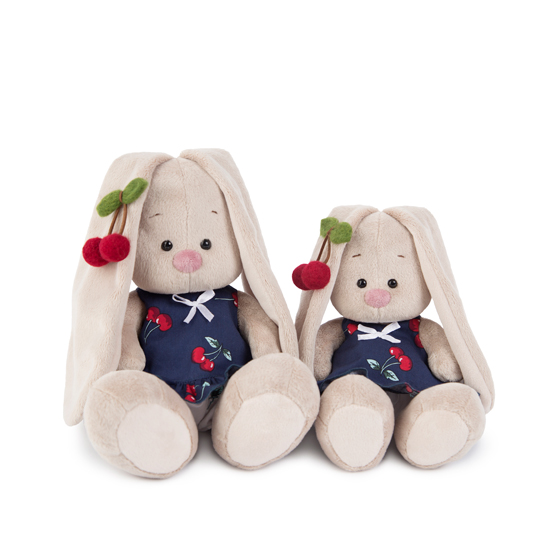 Зайка Ми в костюмчике и с войлочной вишней