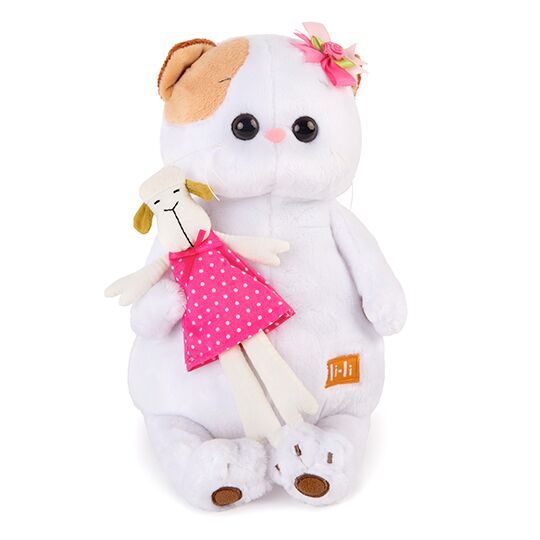 Ли-Ли с овечкой