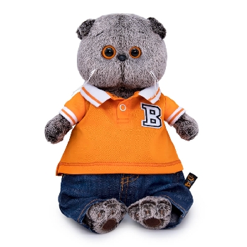 Басик в джинсах и футболке поло