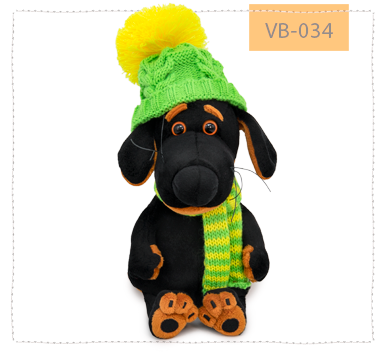 Ваксон беби в зеленой шапке и шарфе