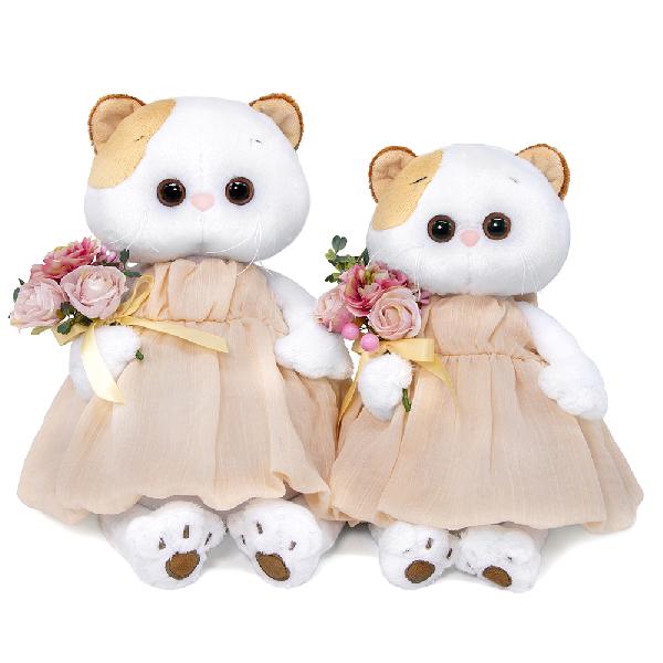 Ли-Ли с летним букетом