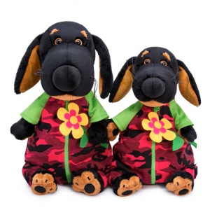 Ваксон в камуфляжном комбинезоне