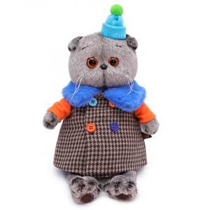 Басик в комбинированном пальто