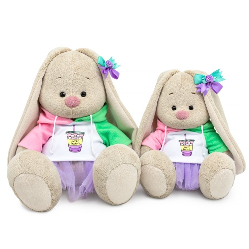 Зайка Ми в свитшоте и юбочке