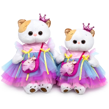 Ли-Ли в платье и с сумочкой «Единорог»