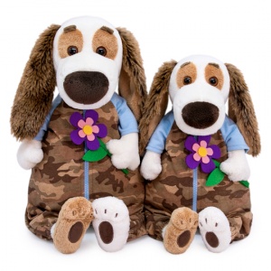 Бартоломей в камуфляжном комбинезоне