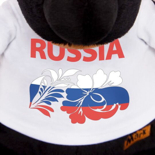 Ваксон в футболке с принтом "Россия"