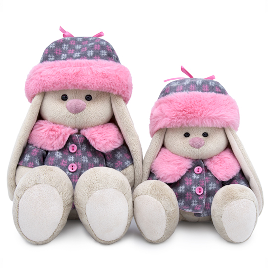 Зайка Ми в пальто и шапке