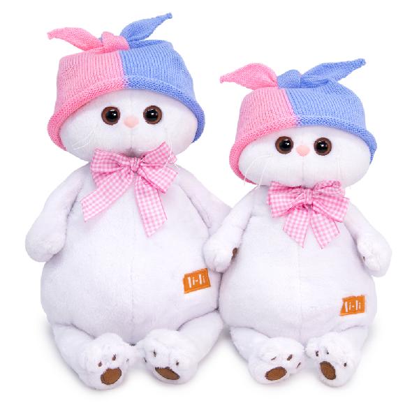 Ли-Ли в двухцветной шапке