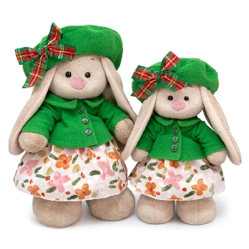 Зайка Ми в зеленой курточке и берете