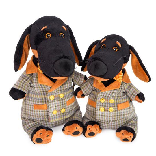 Ваксон в сером костюме в клетку