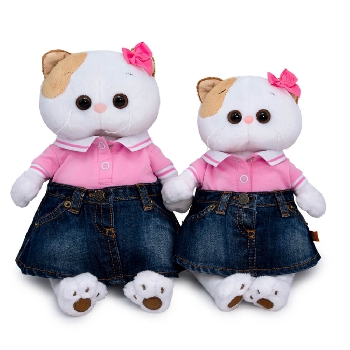 Ли-Ли в джинсовой юбке и футболке поло