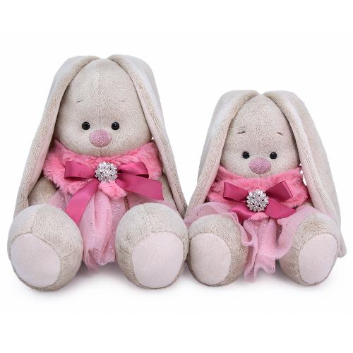 Зайка Ми в меховой горжетке