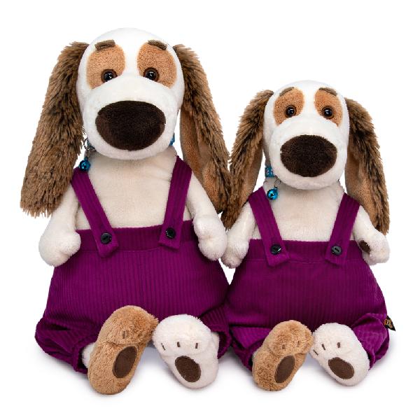 Бартоломей с ошейником и в штанах на лямках