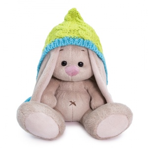 Зайка Ми в шапочке с кисточками