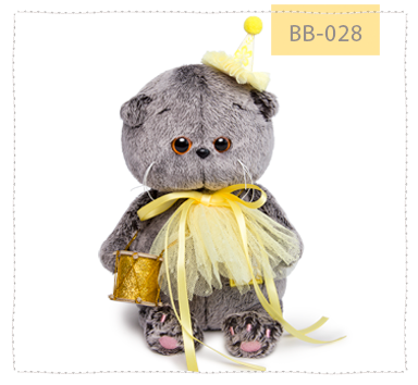 Басик беби в колпачке с барабаном