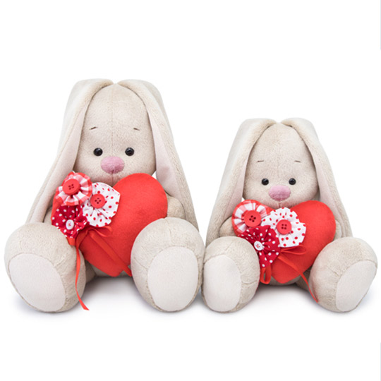 Зайка Ми с красным сердечком