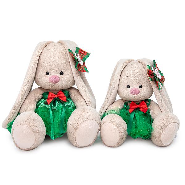 Зайка Ми в зеленой юбке с бантом