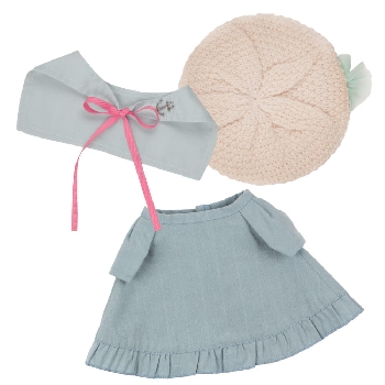 Морское платье и вязаный берет