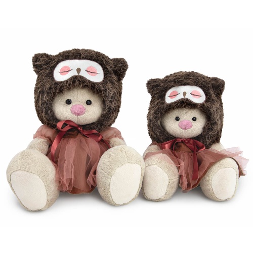 Зайка Ми в шапке "Сова"