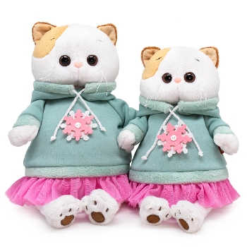 Ли-Ли в свитшоте со снежинкой