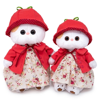 Ли-Ли в шляпке «Ягодка»