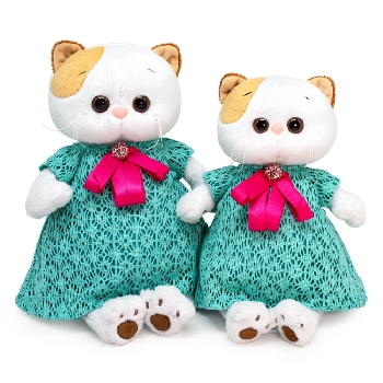 Ли-Ли в ажурном платье с бантом