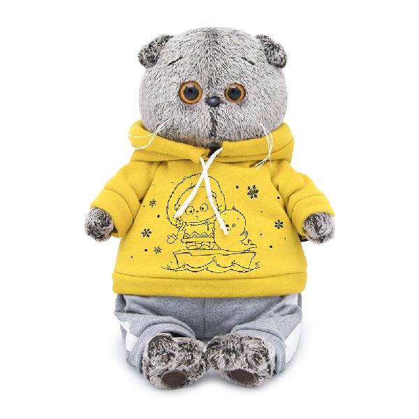 Басик в спортивном костюме