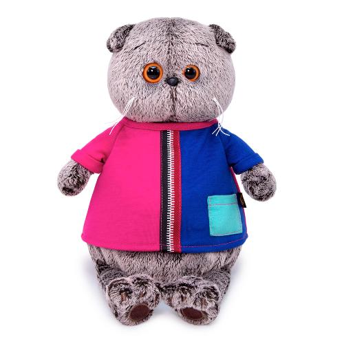 Басик в двухцветной футболке